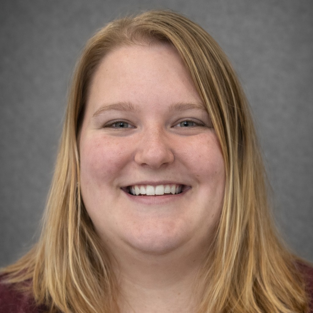 HannahJo - Veterinary Support Staff at Prairie Lakes Pet Hospital